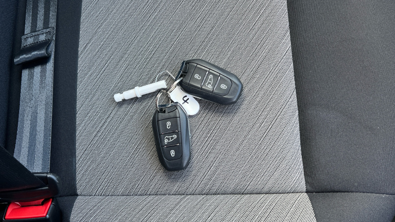 Citroen Berlingo 1.2 PureTech 130 Flair XTR XL 5dr EAT8 [7 seat] Petrol Estate